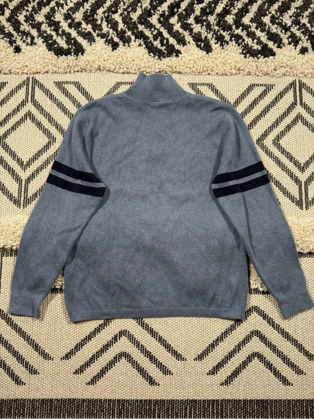 Men’s Vintage Y2K Gap Blue Striped Sleeve Knit Quarter Sleeve Zip Sweater Size M